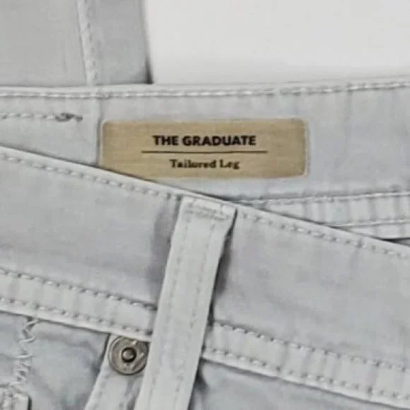 Adriano Goldschmeid "The Graduate" 30"x 28" - Picture 5 of 8